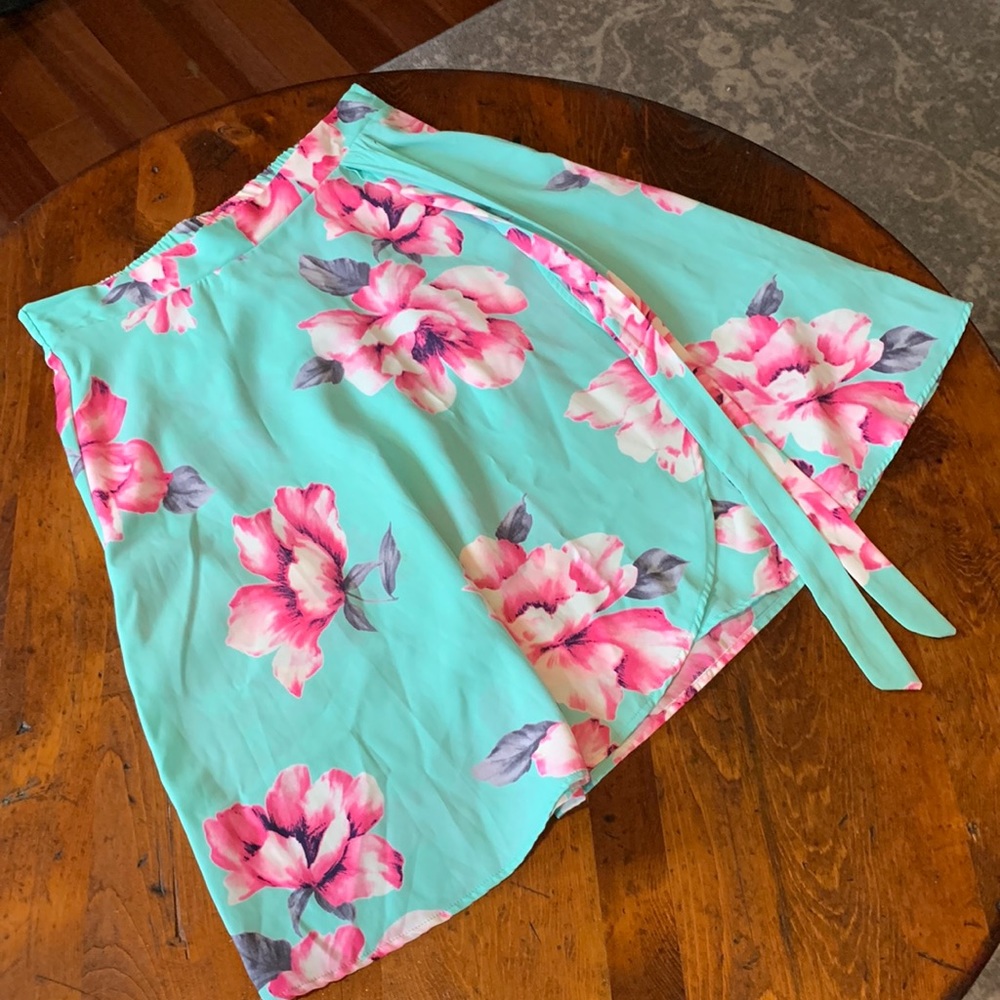 GILLI MIDI SKIRT